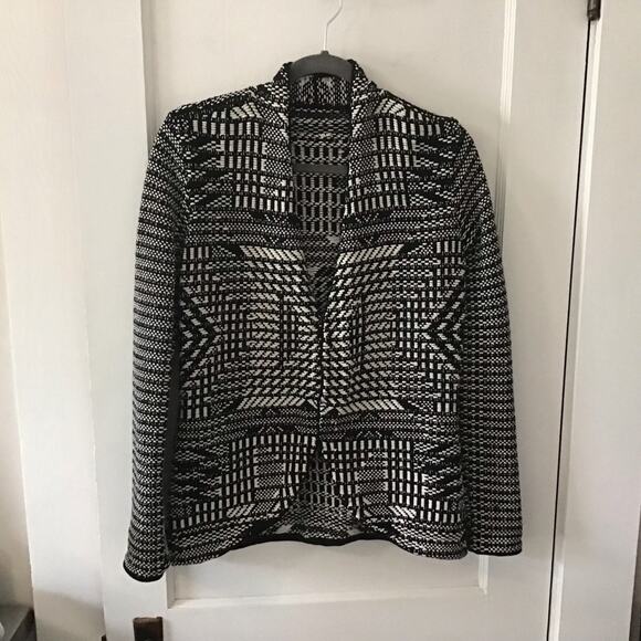 H&M black and white Aztec thick knit 100% cotton cardigan sweater medium - Picture 1 of 8